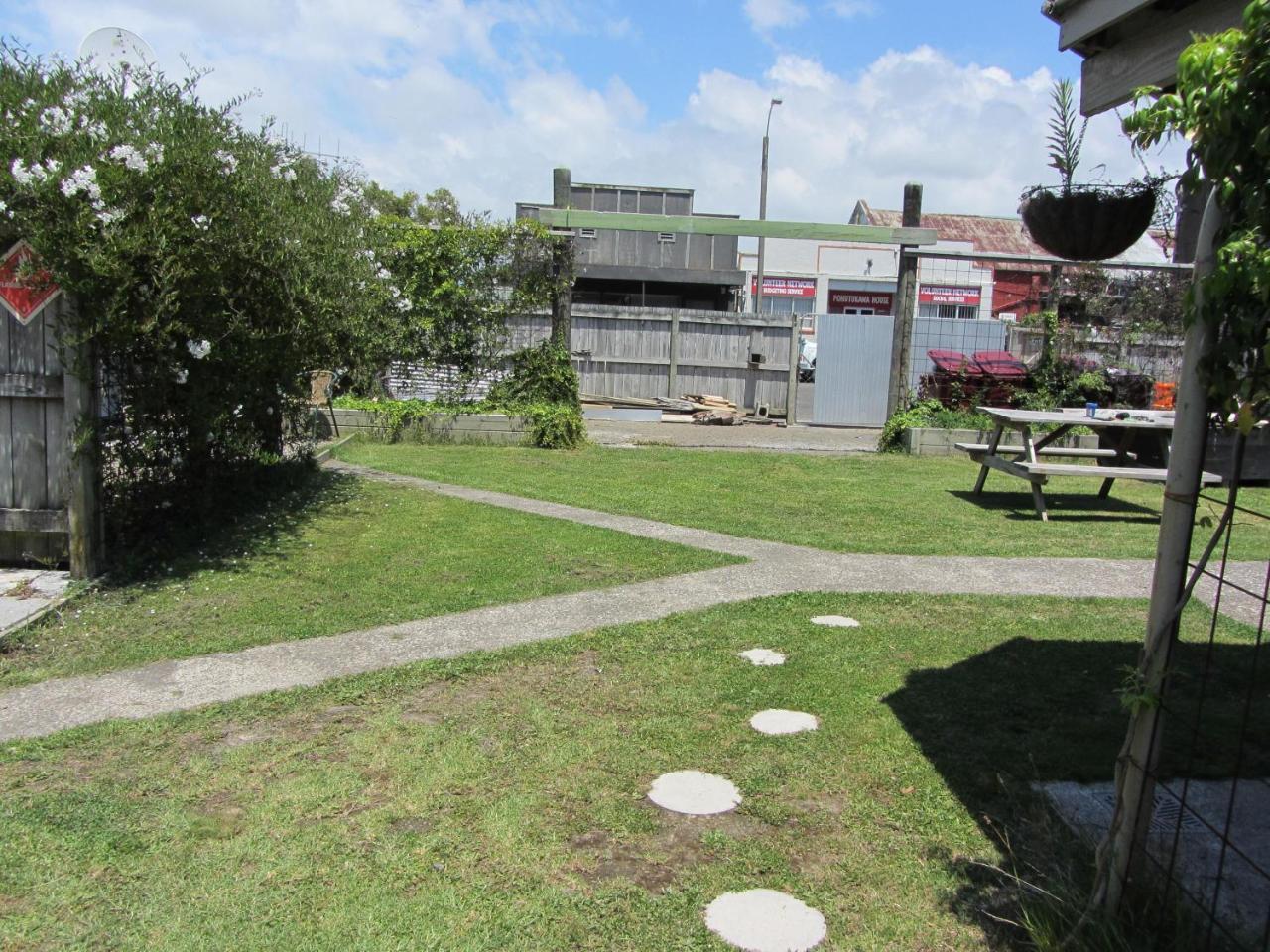 Royal Hotel Opotiki Esterno foto